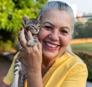 Antes de adotar gato, é importante preparar o ambiente com tudo que ele precisa para ser feliz 